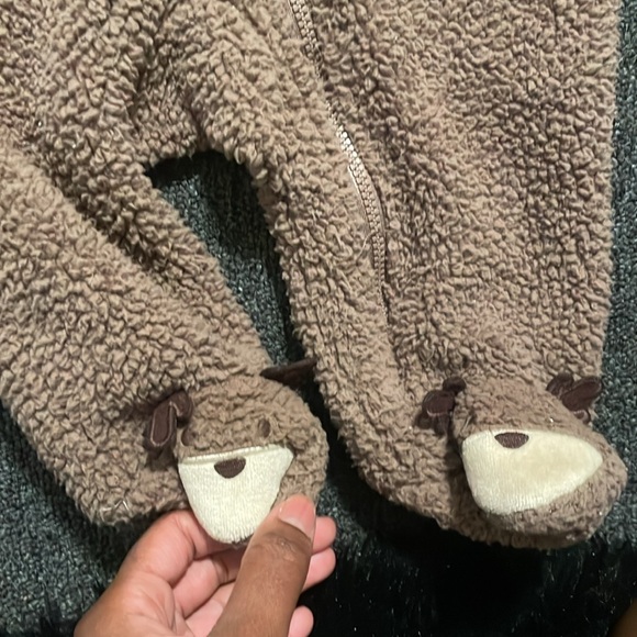 Carters Snowsuit - Picture 5 of 5